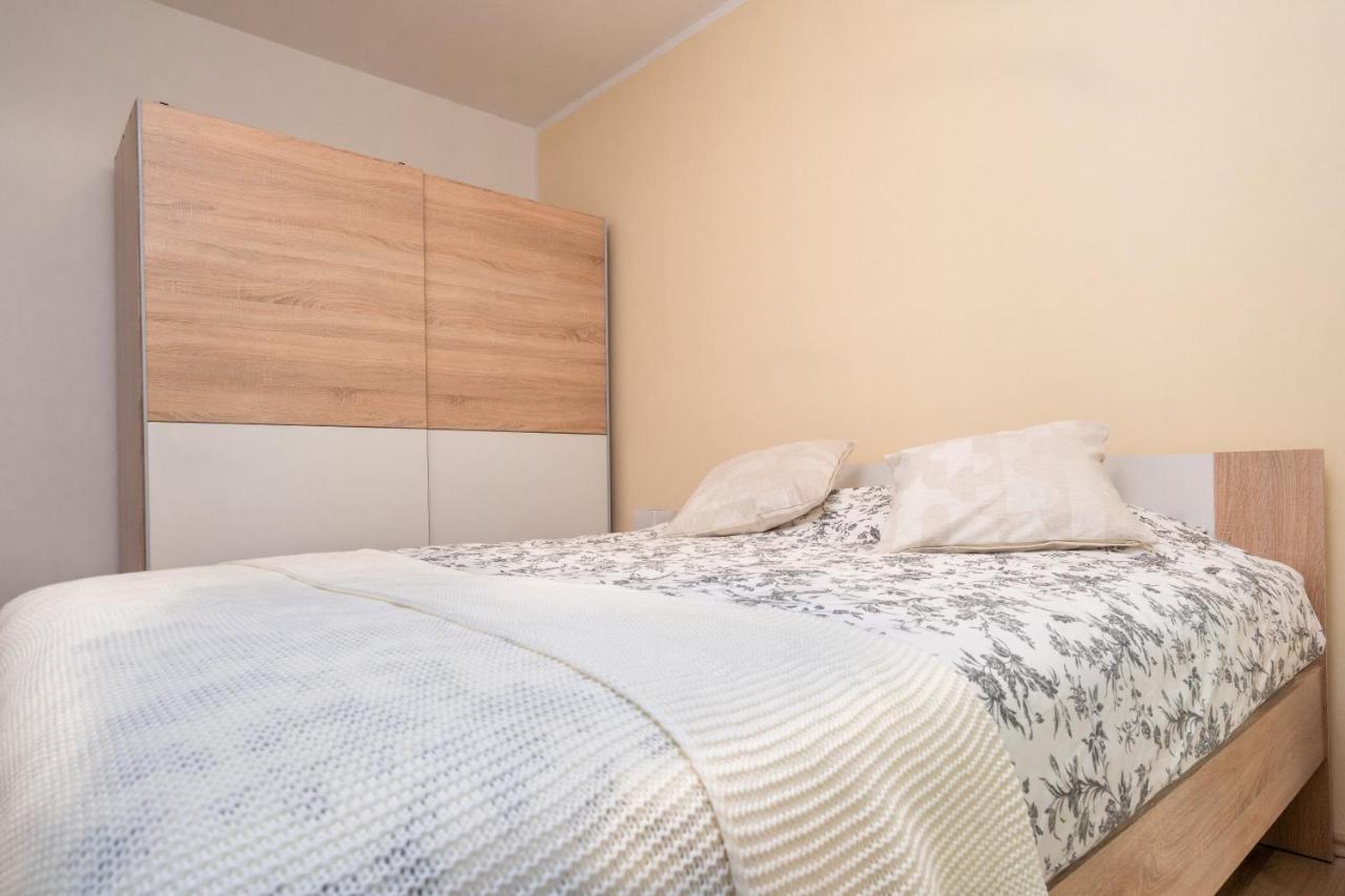 Visum Apartments Pula Eksteriør billede